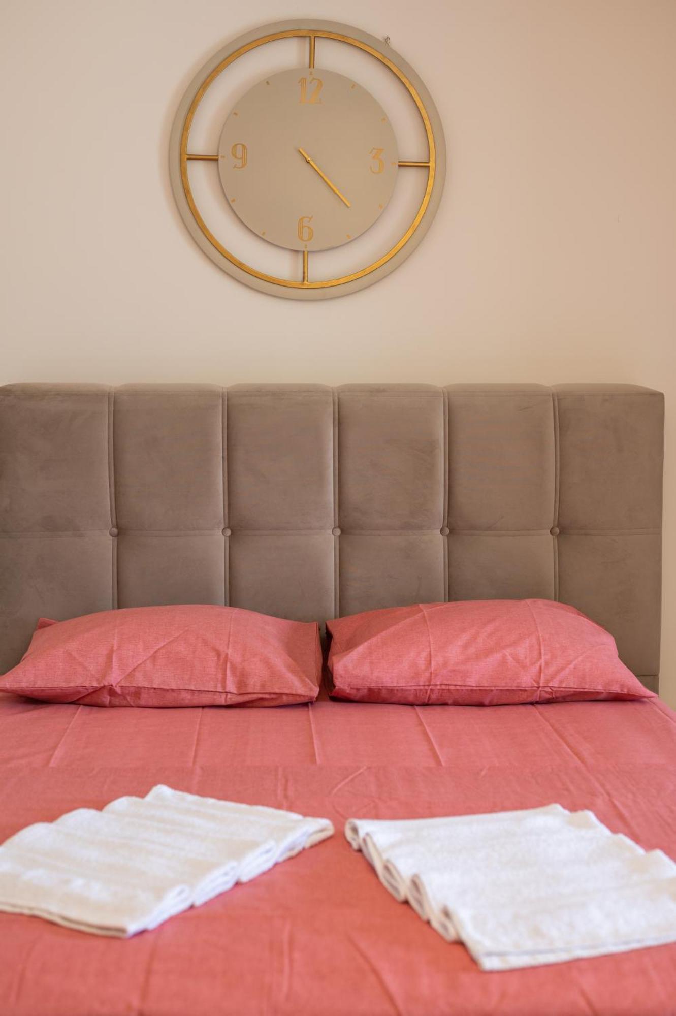 Beach Walk Apartments Ülgün Dış mekan fotoğraf